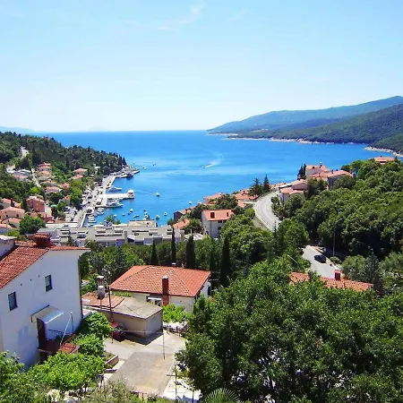 Apartment 27 Rabac