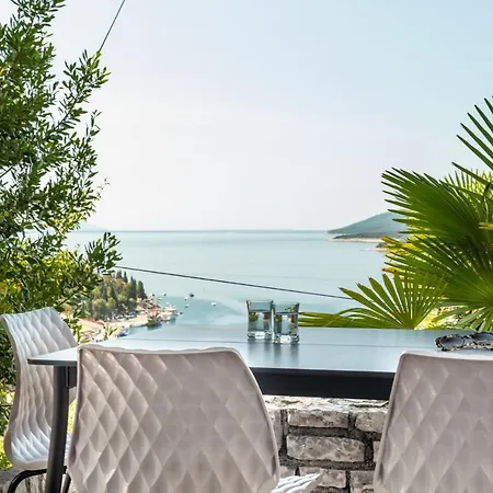 27 Rabac